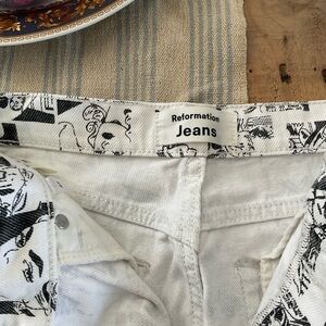 Reformation size 27 Black and White comic Jeans excellent condition